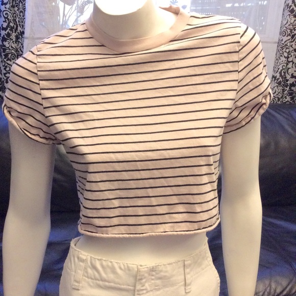 Topshop short sleeve crop top with stripes - Picture 1 of 7